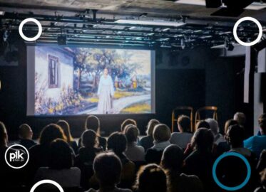 Kino plenerowe w Pałacyku Konopackiego