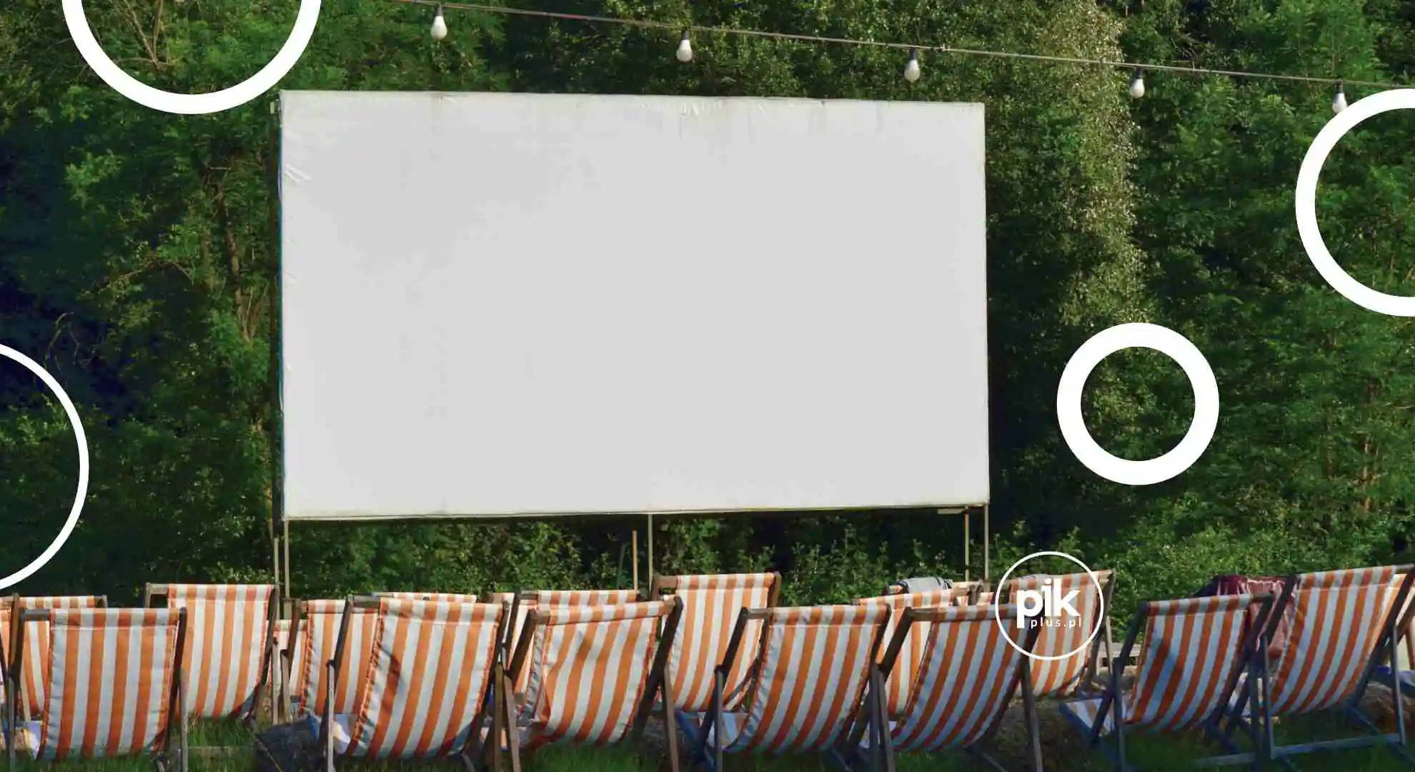 Kino plenerowe na Placu Centralnym / Placu Defilad