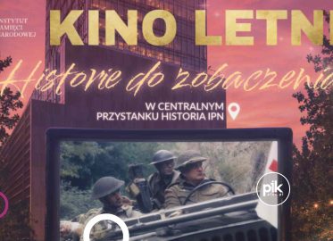 Kino plenerowe w w Centralnym Przystanku Historia IPN.
